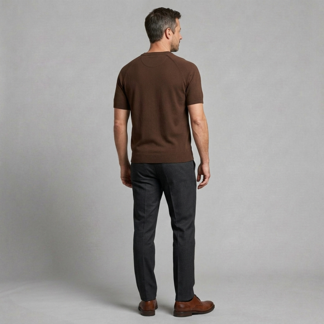 Ethan – Minimalist short sleeve knit with refined fit