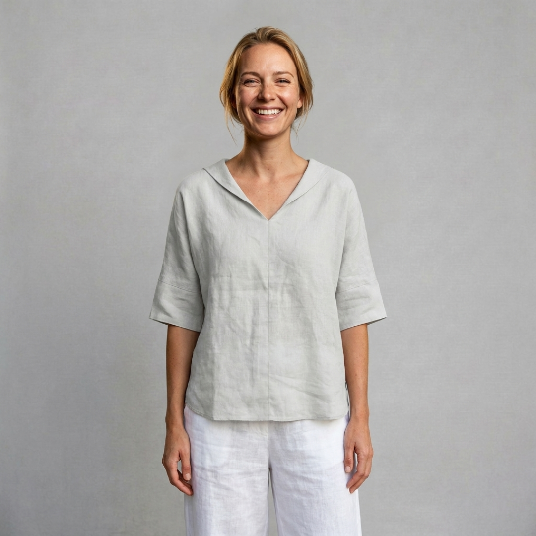 Madison - Relaxed linen blouse with soft V-neck collar