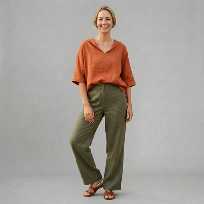 Madison - Relaxed linen blouse with soft V-neck collar