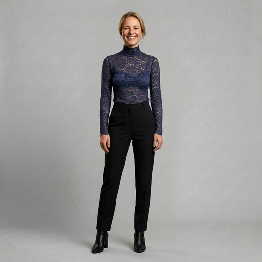 Charlotte – Elegant lace turtleneck top with refined silhouette