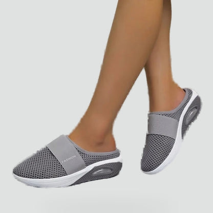 chic-orthopedic-sandals-3