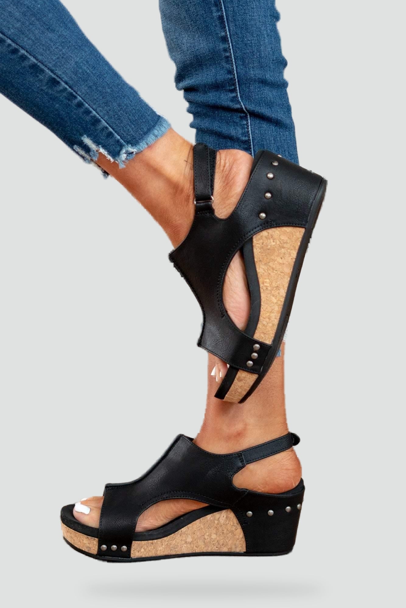 chic-wedge-sandals-11