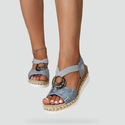chic-wedge-sandals-8